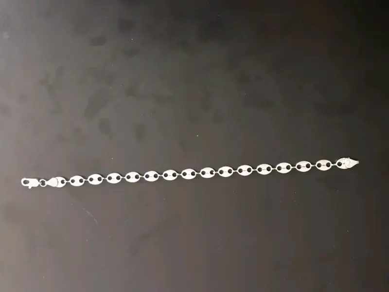 Pulsera de plata con diseño ovalado - 1