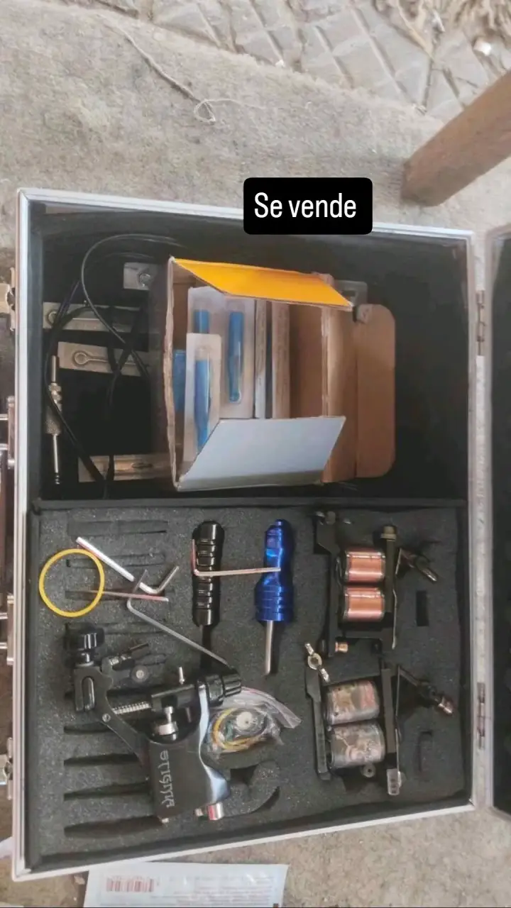 Kit de Tatuaje Completo con Máquinas y Accesorios - 1