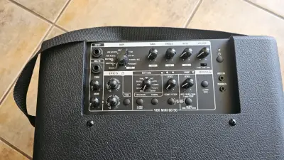 Amplificador Vox Mini Go 50 c/ footswitch original - miniatura 3