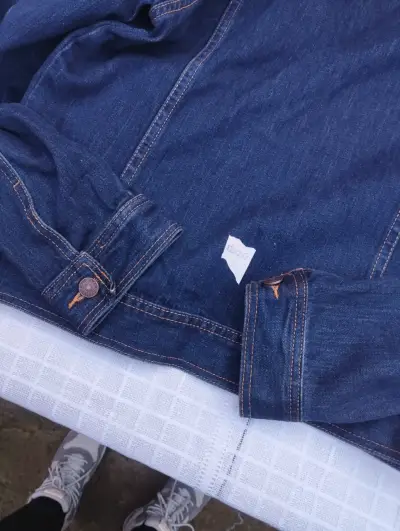 Chaqueta de mezclilla azul para hombre talla L - miniatura 3