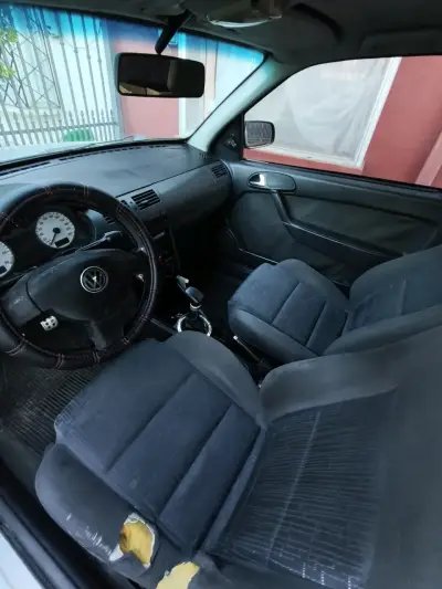 Volkswagen Gol 2006 - miniatura 3