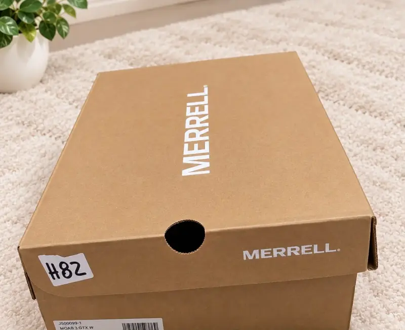 Zapatillas outdoor Merrell color verde oliva - 2