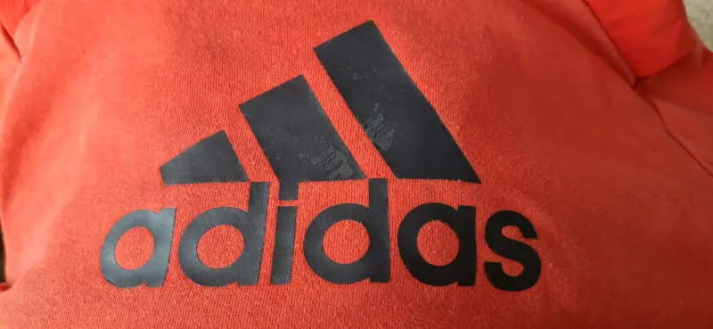 Polerón con capucha rojo Adidas para niños - 2