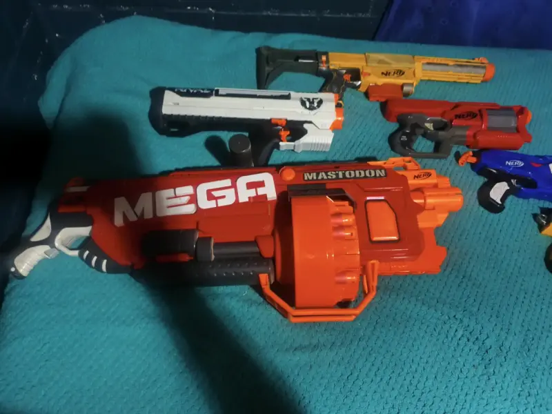 Lote de lanzadores Nerf Mega y Elite - 1