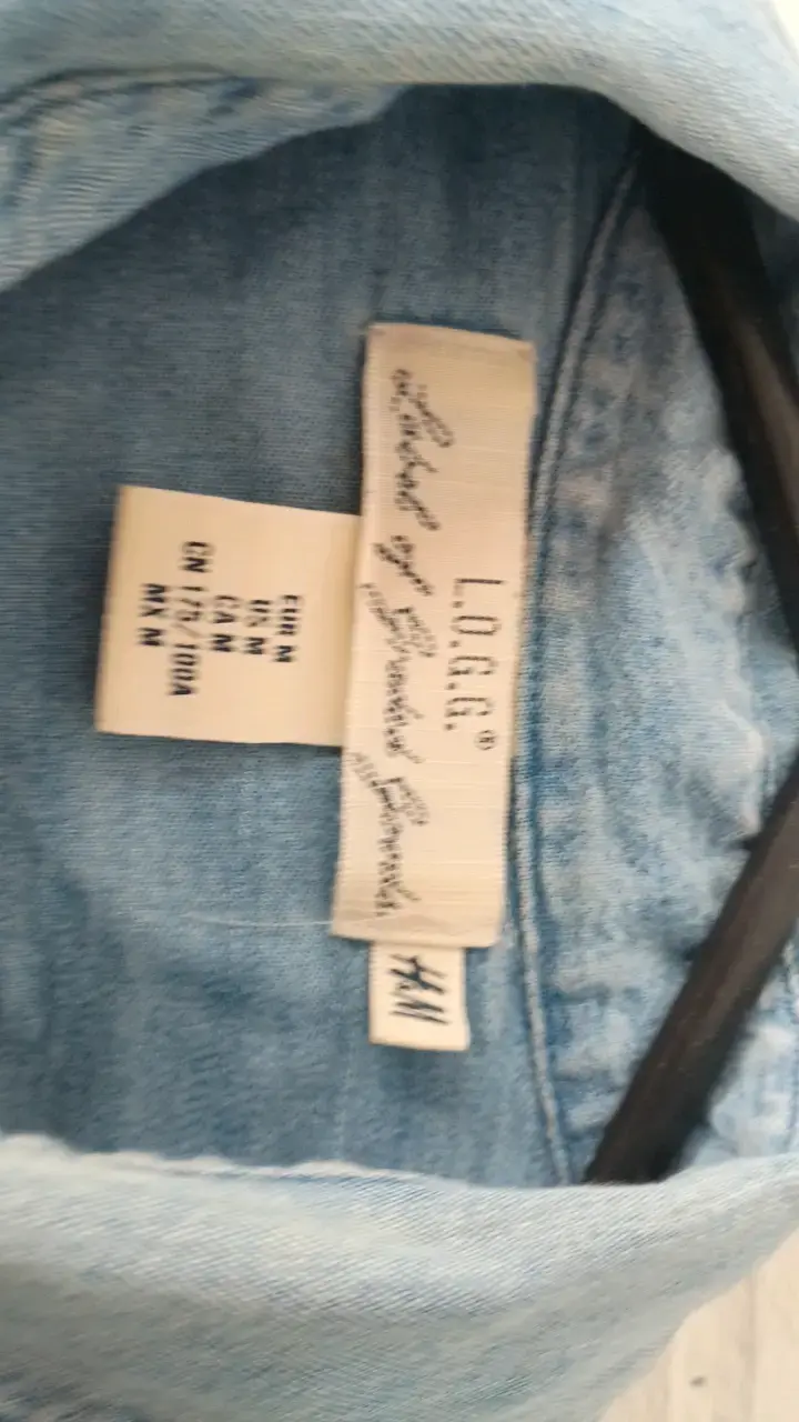 Camisa de mezclilla azul claro para hombre - 4
