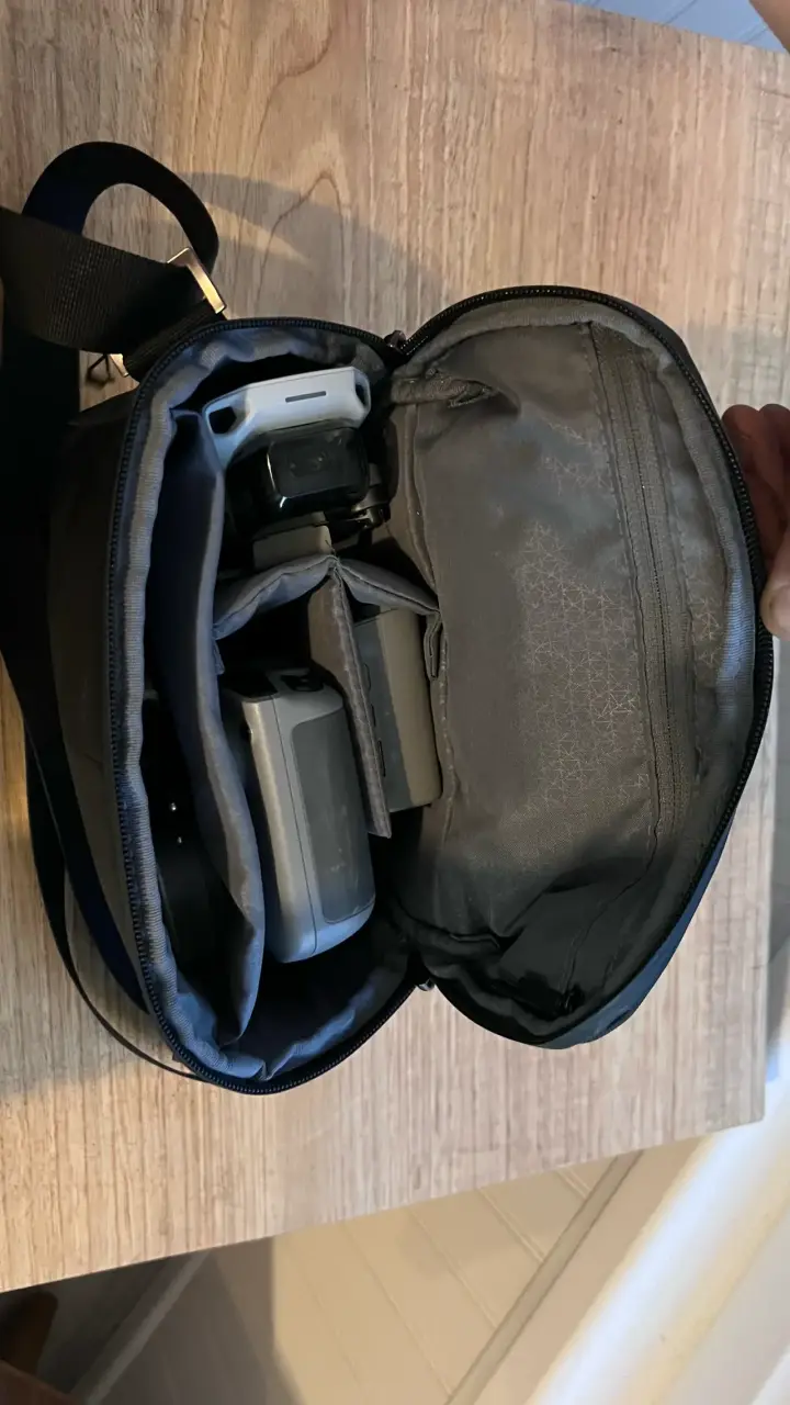 Drone DJI Mini 2 con accesorios y estuche - 3