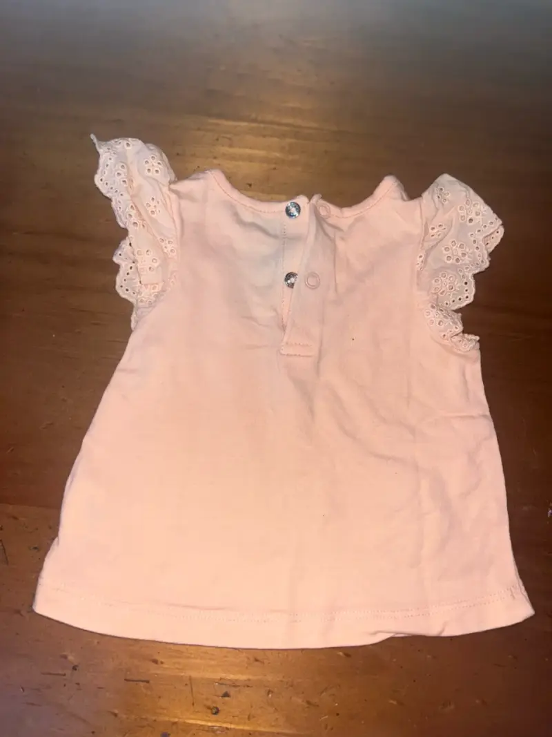 Polera de bebé rosa con flores Pillín - 3