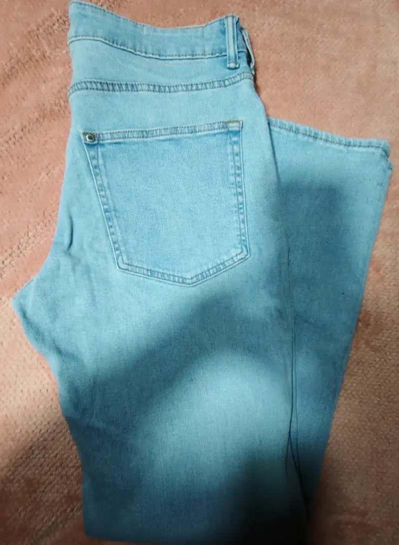Jeans azul claro regular fit para hombre - 4