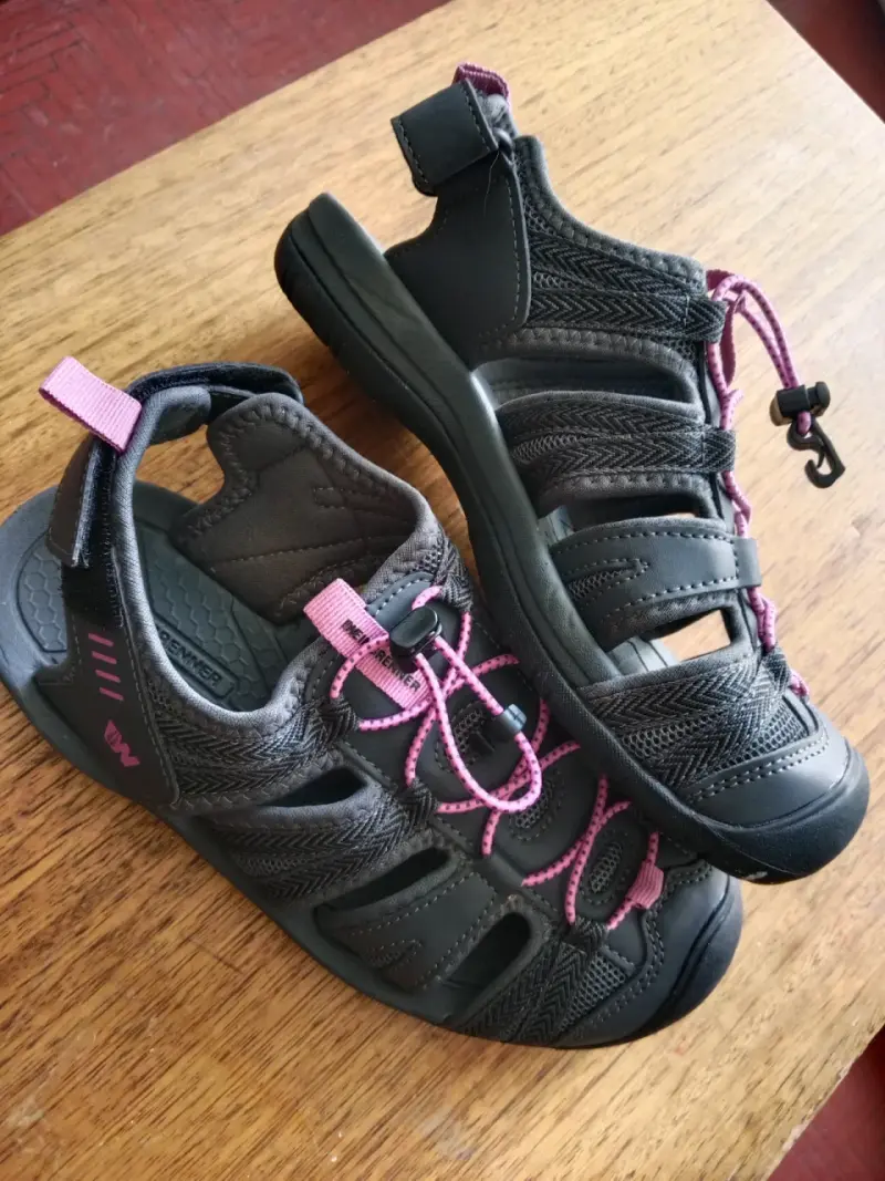 Sandalias deportivas para mujer
