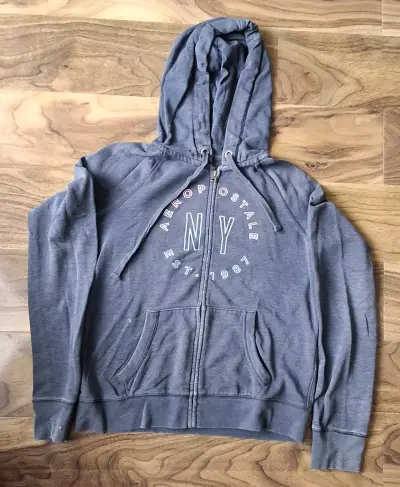 Polerón con capucha Aeropostale gris para hombre - miniatura 1