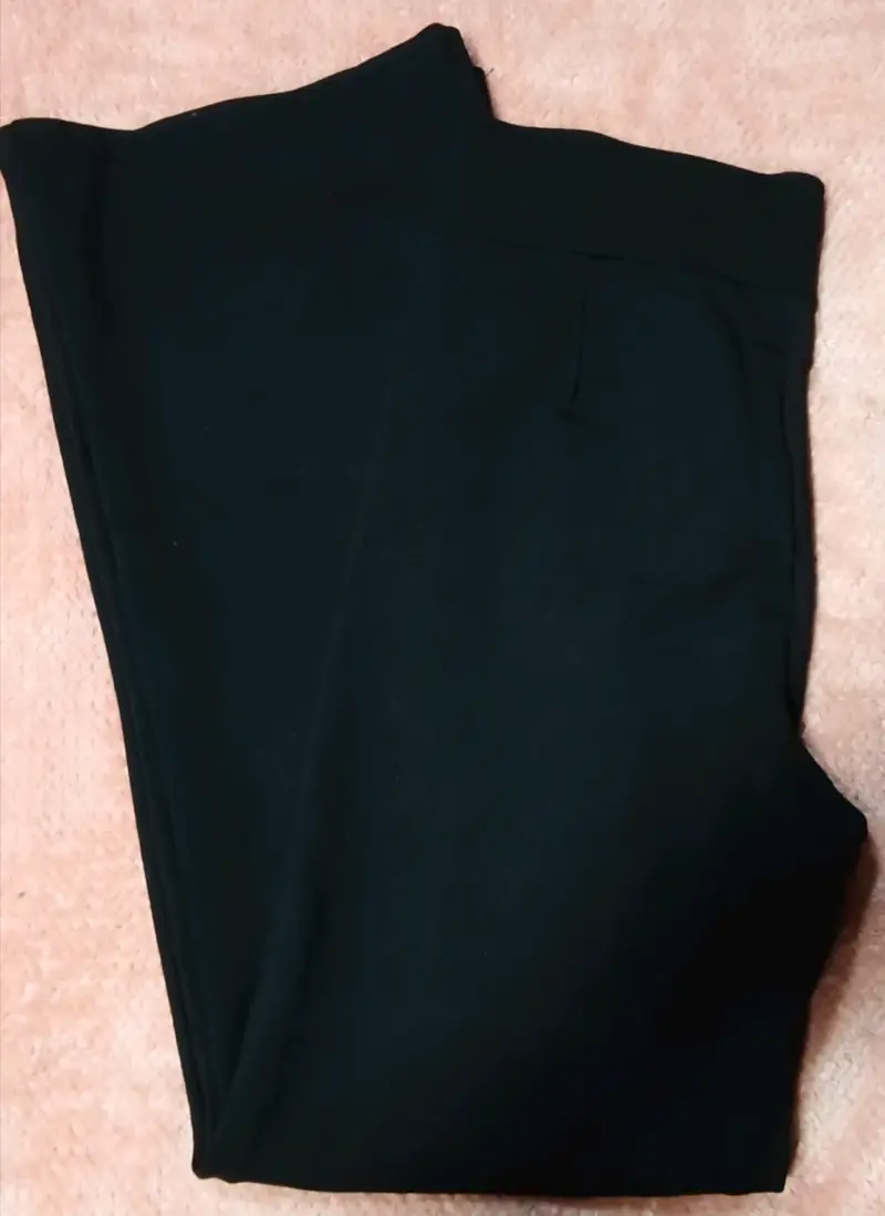 Pantalones negros con detalles dorados talla M - 5