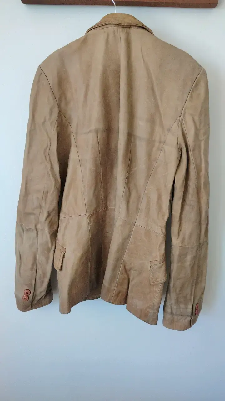 Blazer de cuero color beige de mujer Zara talla S - 2