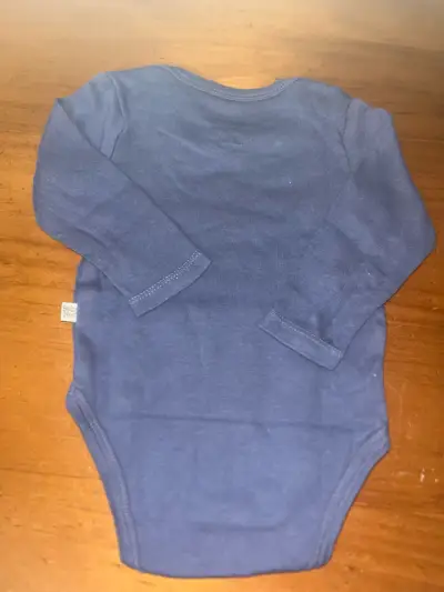 Body de bebé azul Baby Harvest 3-6 meses - miniatura 3