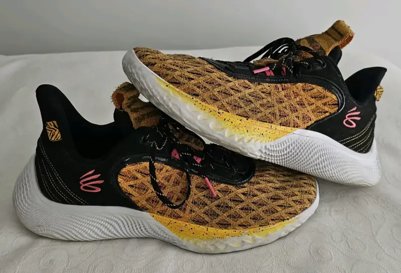Zapatillas de basquetbol under armour "Curry 9". - 2