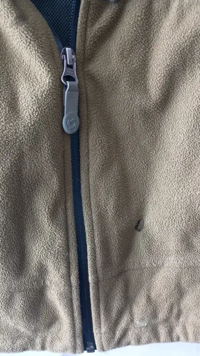 Chaqueta polar verde oliva para hombre - miniatura 2