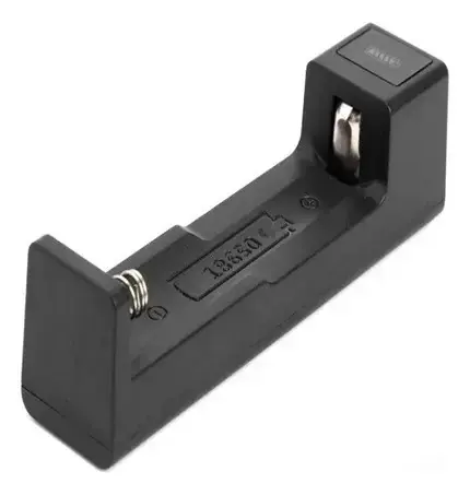 Cargador de batería universal para pilas recargables - 1