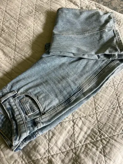 Jeans de mezclilla azul claro Froens talla 38 - miniatura 1