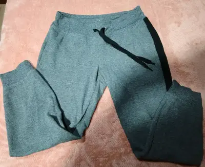 Pantalones deportivos Calvin Klein Performance grises - miniatura 1