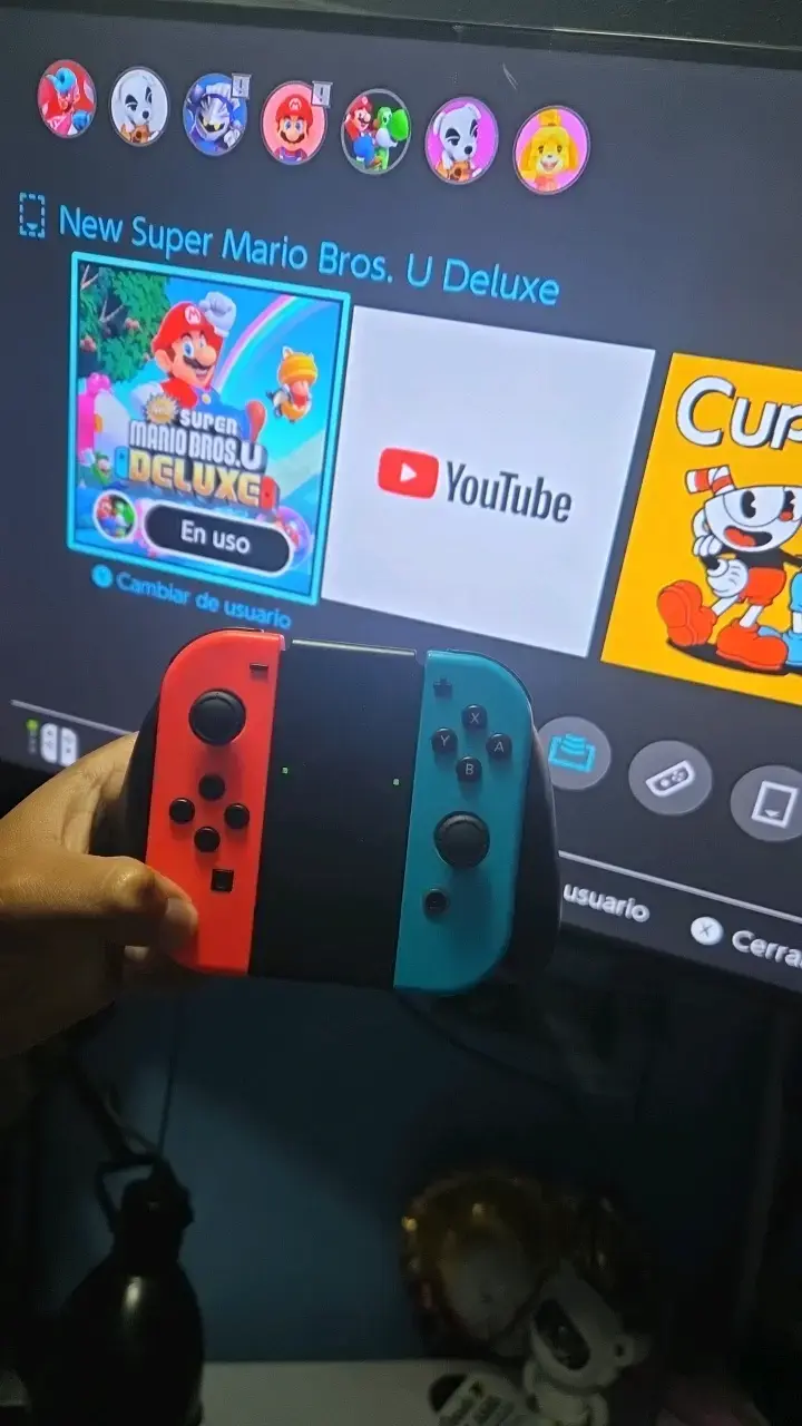 Nintendo Switch con todos sus accesorios+1 juego - 2