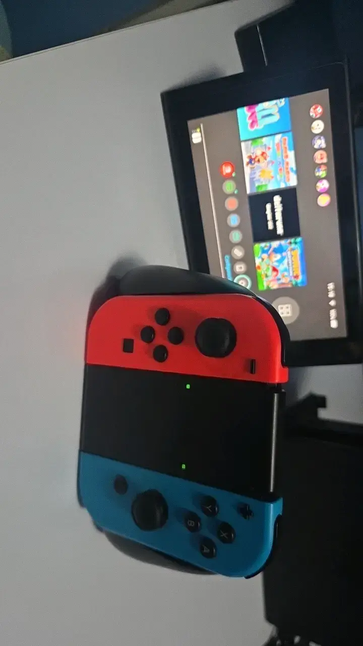 Nintendo Switch con todos sus accesorios+1 juego - 3
