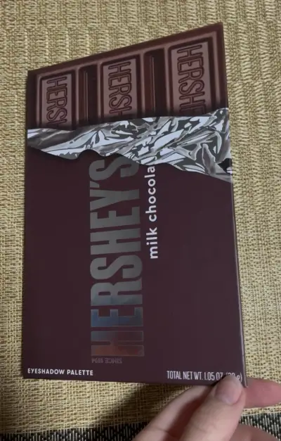 Paleta de sombras Hershey's Milk Chocolate - miniatura 1
