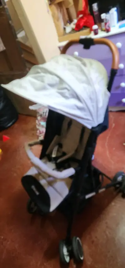 Coche de Paseo Bebesit Plegable Beige - miniatura 1