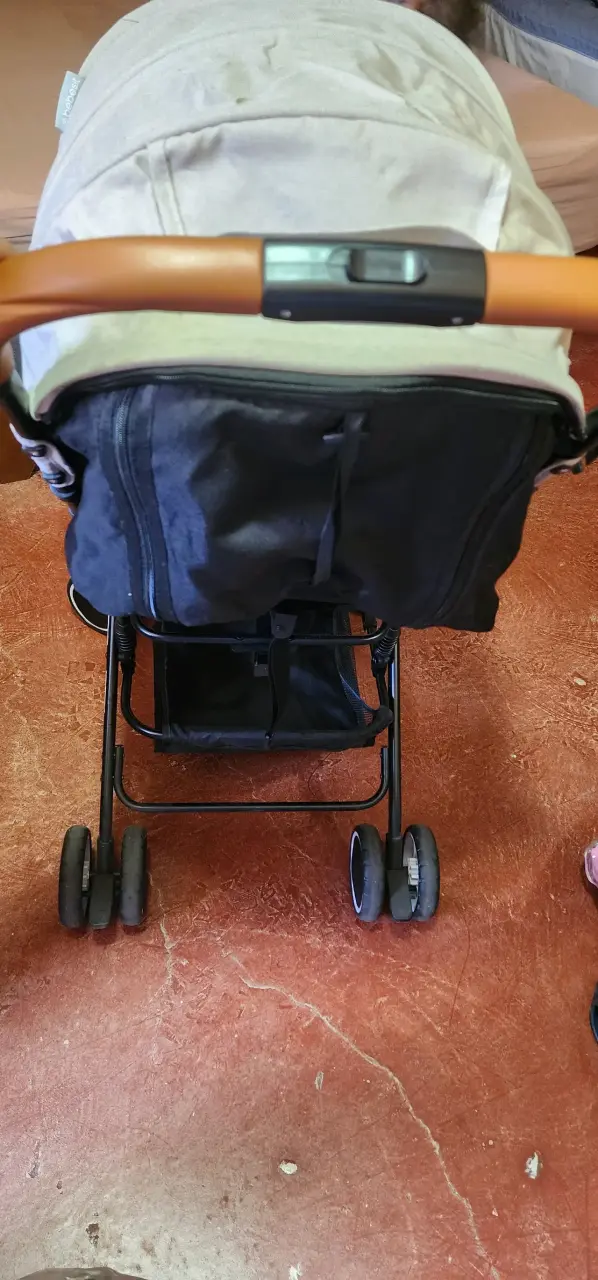 Coche de Paseo Bebesit Plegable Beige - 3