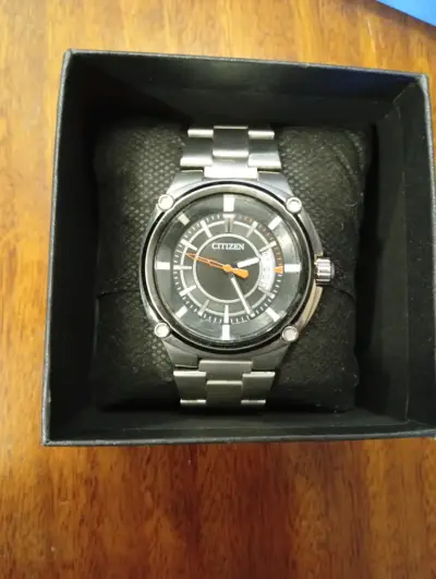 Reloj Citizen de acero inoxidable con esfera negra - miniatura 1