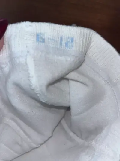 Pantys de bebé gris y blanco con diseño tejido - miniatura 5
