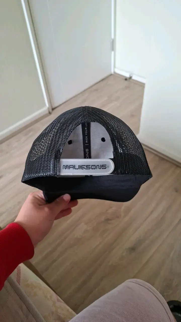 Gorra negra Maui & Sons estilo trucker - 2