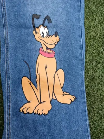 Jeans de mezclilla con diseño de Mickey y Pluto - miniatura 5