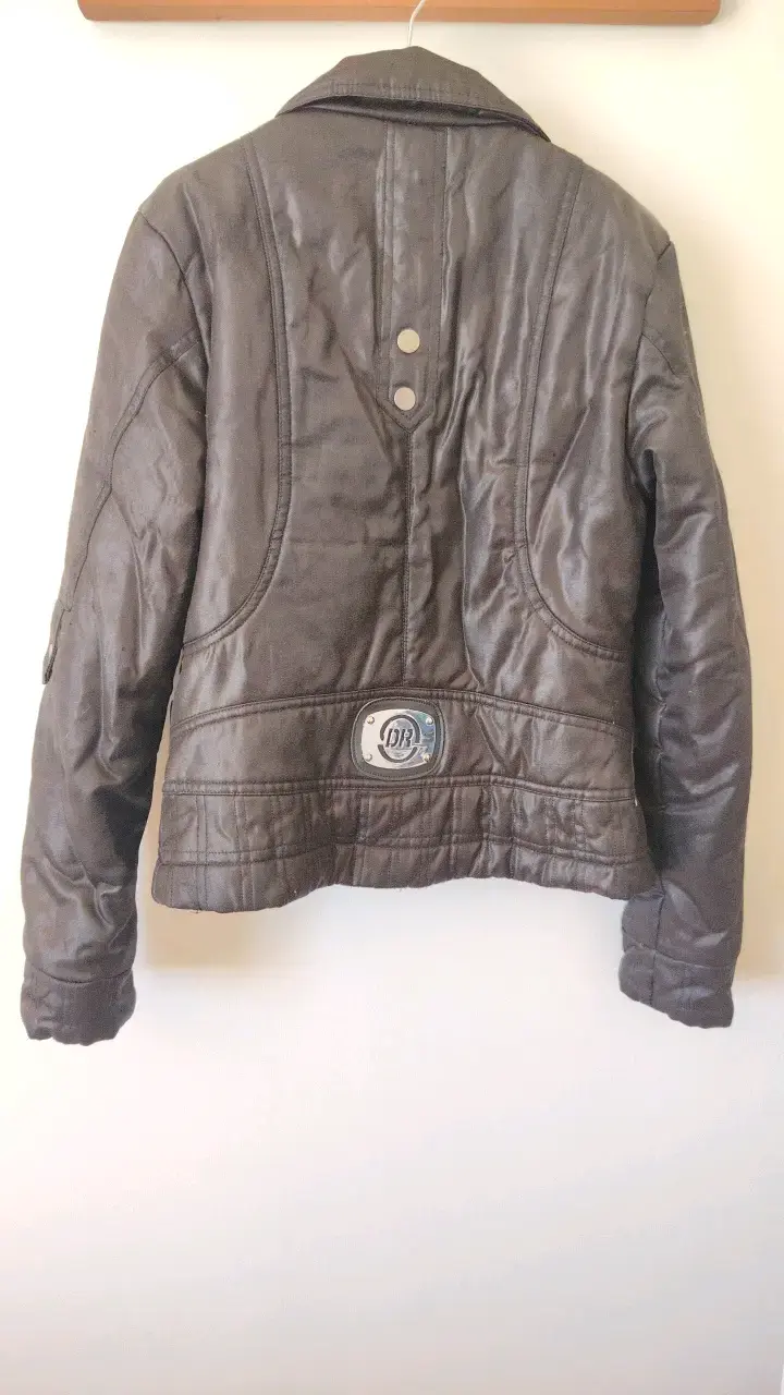 Chaqueta negra marca Dromedar talla S - 2