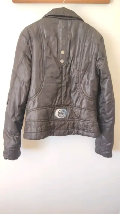 Chaqueta negra marca Dromedar talla S - miniatura 2
