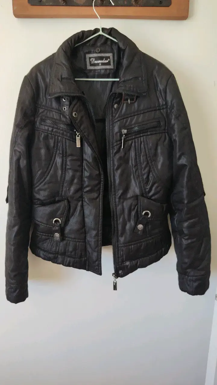 Chaqueta negra marca Dromedar talla S - 3