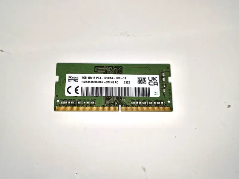 Memoria RAM 4GB SK Hynix DDR4 3200MHz - 1