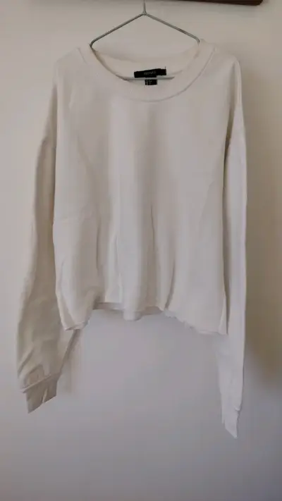 Polerón blanco marca Forever 21 talla S - miniatura 1