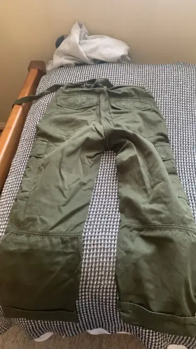 Pantalones cargo verdes Topshop Petite - miniatura 4