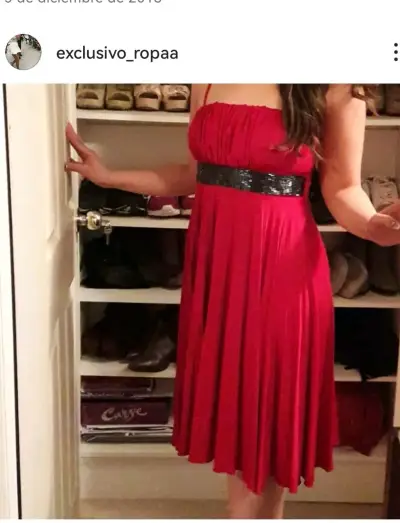 Vestido largo dorado elegante para fiesta - miniatura 3