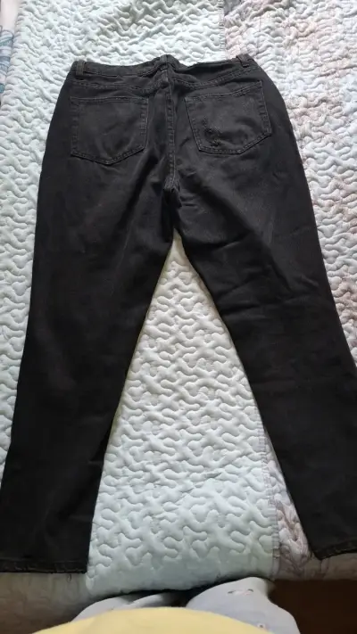 Jeans negros desgastados para mujer talla 38 - miniatura 2