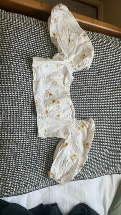 Blusa corta floral de lino H&M - miniatura 1