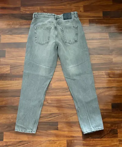 Jeans gris, Zara, Straight - miniatura 3