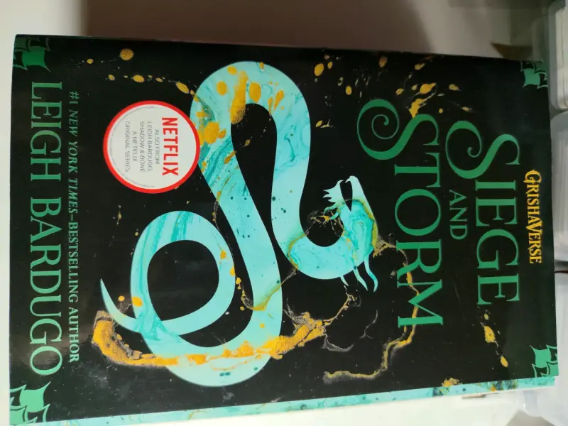 Trilogía Shadow and Bone - 4