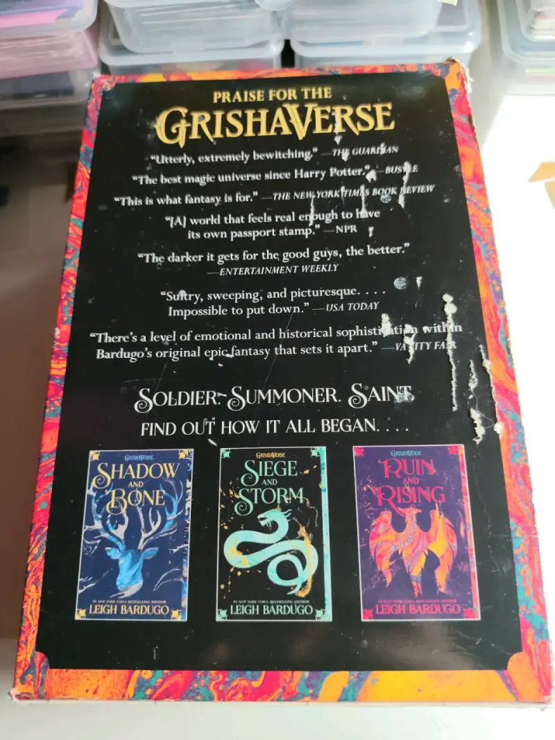 Trilogía Shadow and Bone - 6