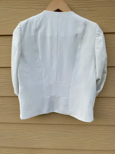 Blazer blanco elegante para mujer - miniatura 3