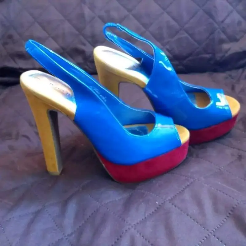 Zapatos de Tacón Alto en Varios Colores - 2