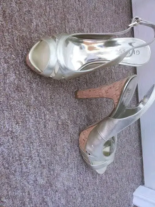 Zapatos de Tacón Alto en Varios Colores - 4
