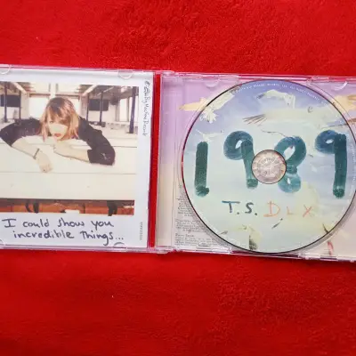 CD 1989 Deluxe - Taylor Swift - miniatura 3