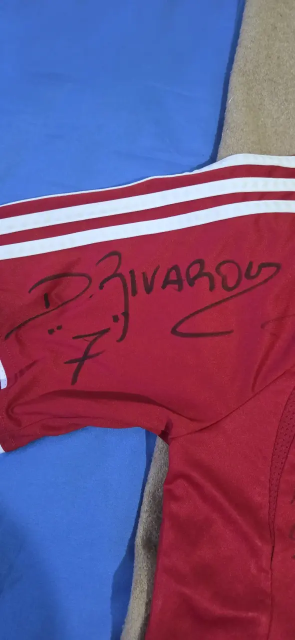 Camiseta de fútbol Universidad de Chile firmada - 4