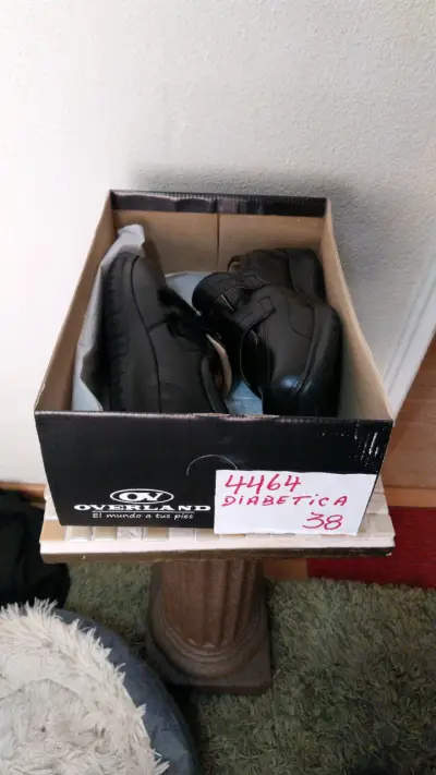 Zapatos diabéticos Overland negros talla 38 - miniatura 1
