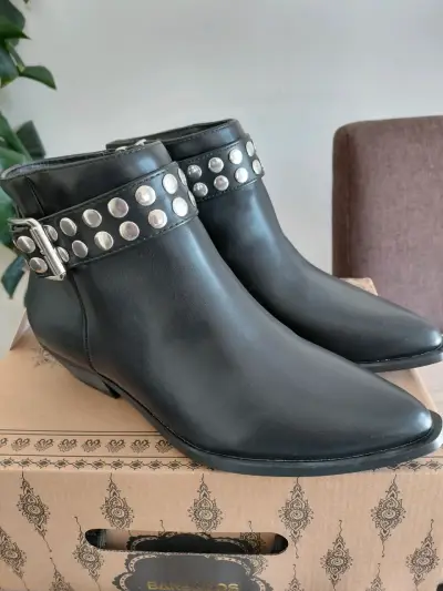Botines negros con tachas Barbados - miniatura 1